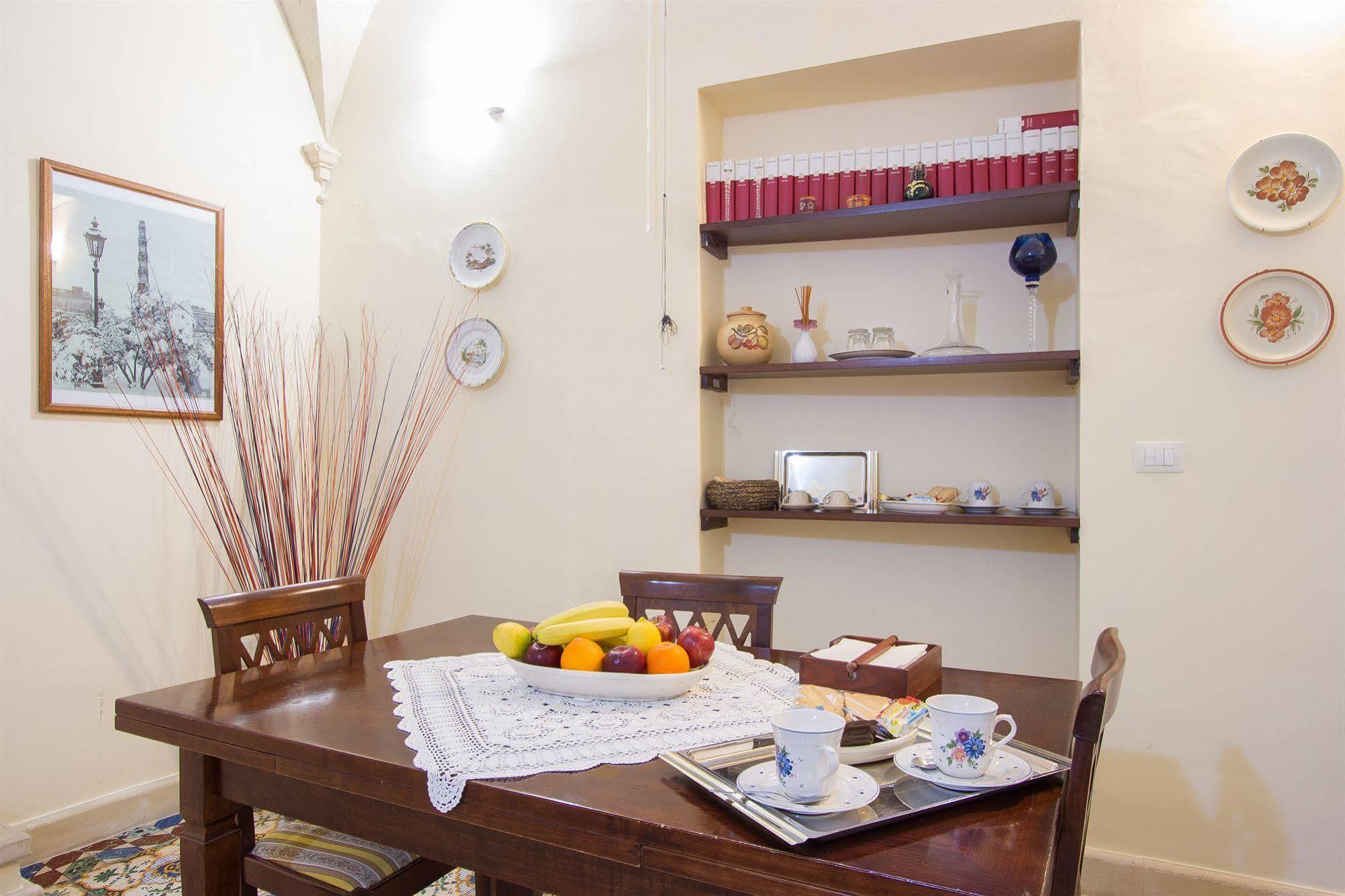 B&B Casa Li Santi Лечче Экстерьер фото