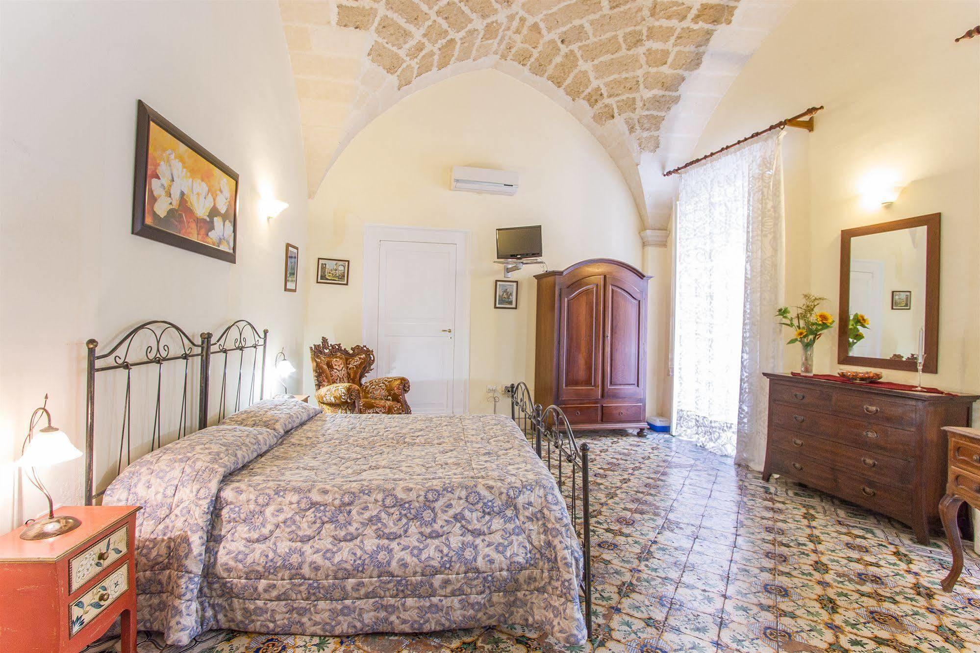 B&B Casa Li Santi Лечче Экстерьер фото