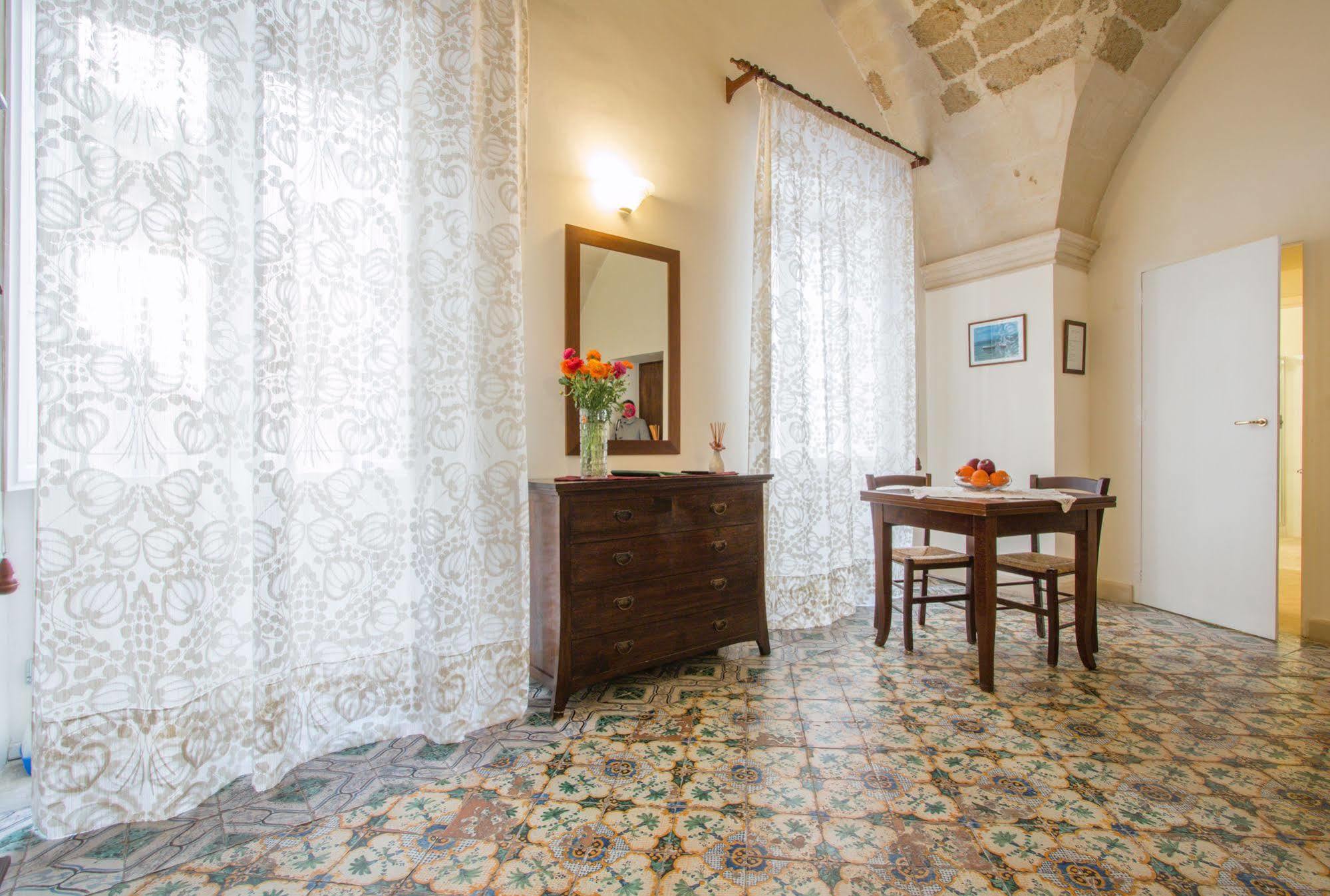 B&B Casa Li Santi Лечче Экстерьер фото