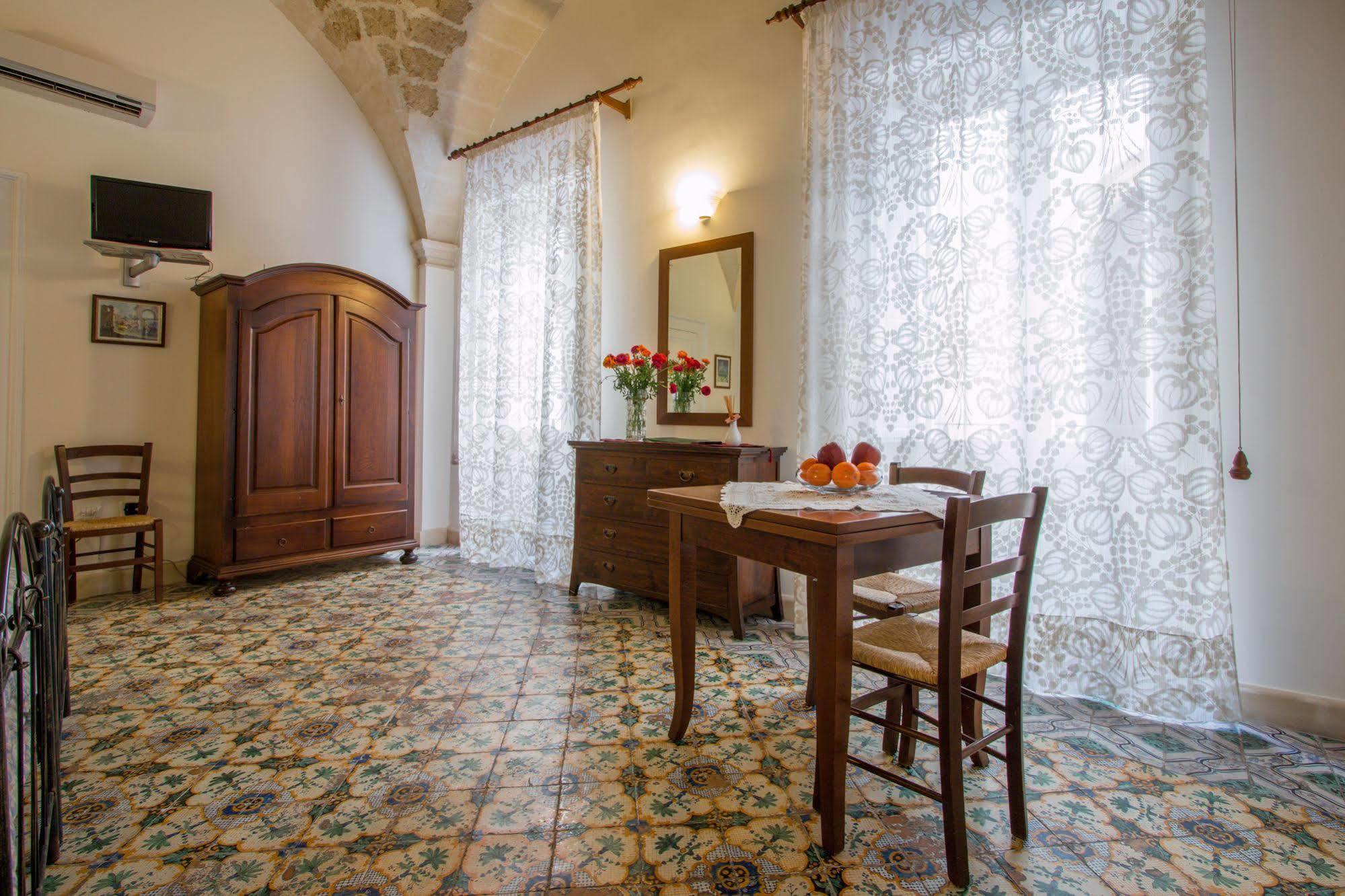 B&B Casa Li Santi Лечче Экстерьер фото